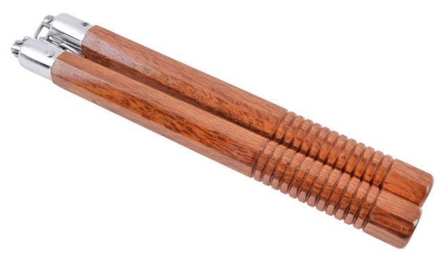 8 kantet nunchaku