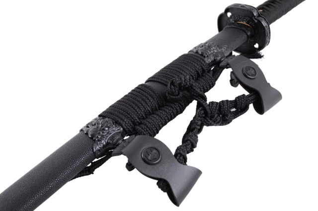 Shen Long, Katana Kokuei, Damaskus Stål