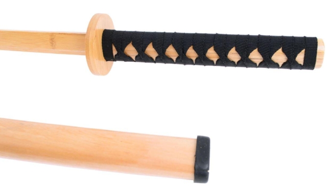 Katana med bambus klinge