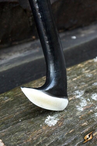 Dark Elven Axe - 67 cm - Pommel