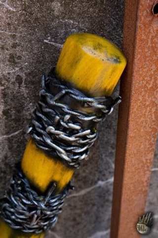 Barbed Wire Bat - 80 cm - Yellow - Hoved