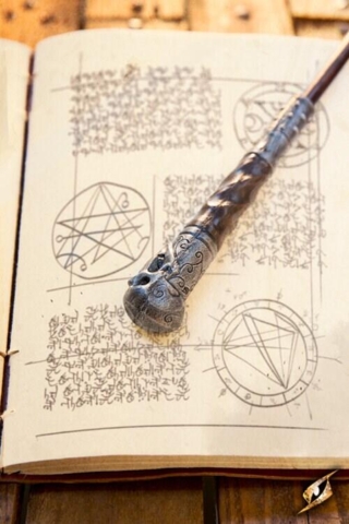 Necromancer - Wand - 33 cm - Brown - Greb