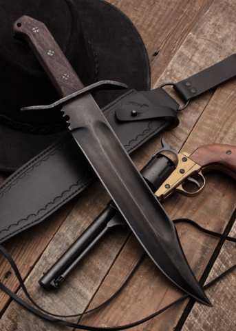 Windlass, Battlecry Bowie Kniv