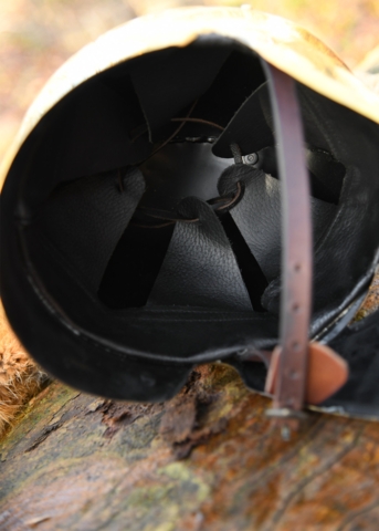 Battle Merchant, Italo-Corinthian Hjelm Med Plume - Inderside