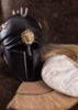 Battle Merchant, Italo-Corinthian Hjelm Med Plume
